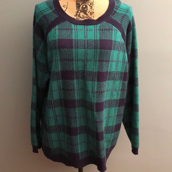 Leo & Nicole Sweaters - Leo & Nicole Sweater
